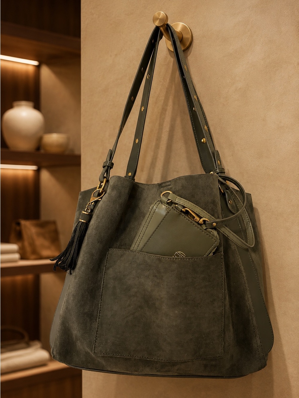 🌸NEW Olive Green Suede Tote Bag with Tassel🌸 House of Harlow